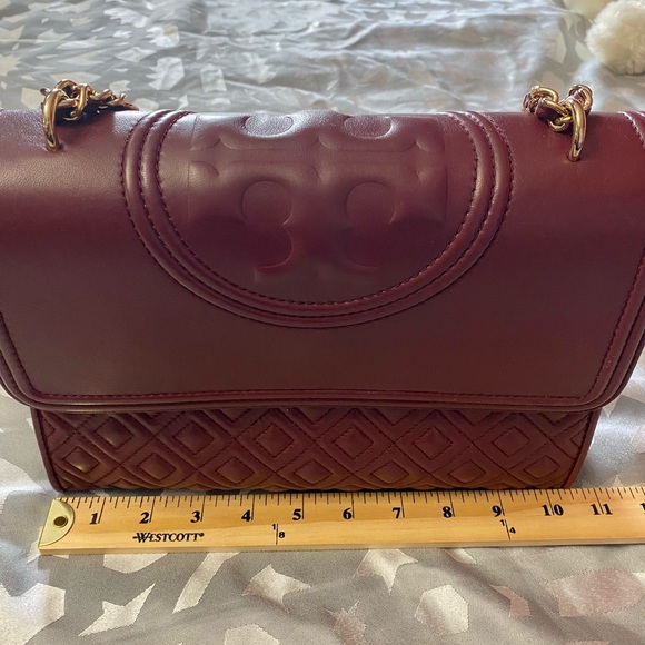 Tory Burch Fleming Convertible Shoulder Bag - Picture 6 of 8